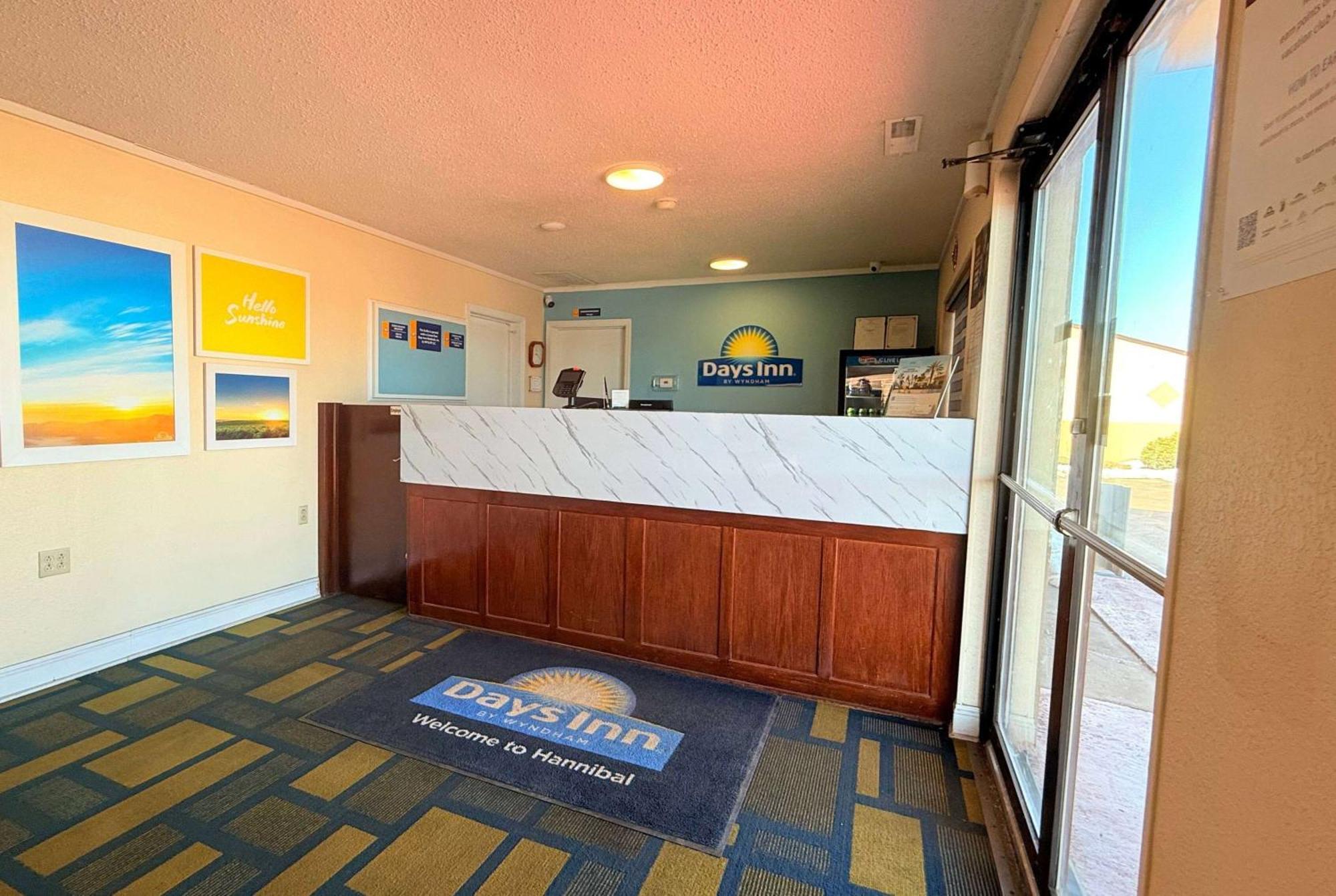 Days Inn By Wyndham Hannibal Esterno foto